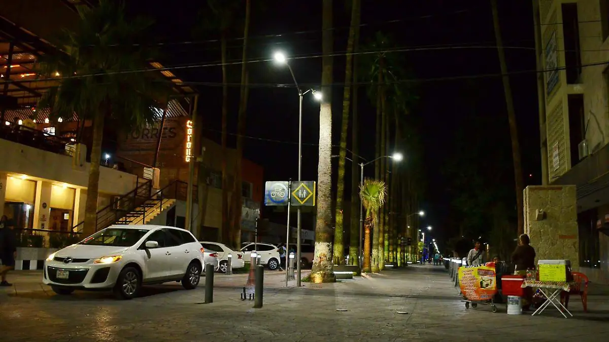 01 Se va la luz en bares de Paseo Morelos y se van sin pagar